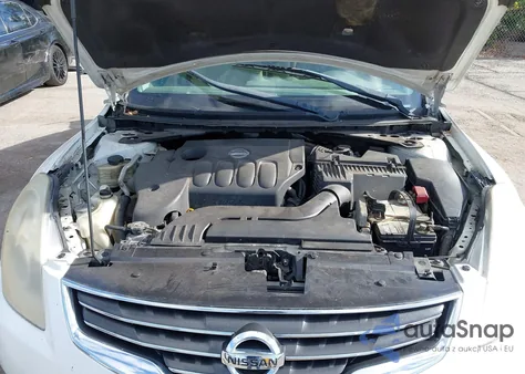 2010 Nissan Altima 2.5 S z USA, uszkodzony, nr VIN 1N4AL2AP9AN493724